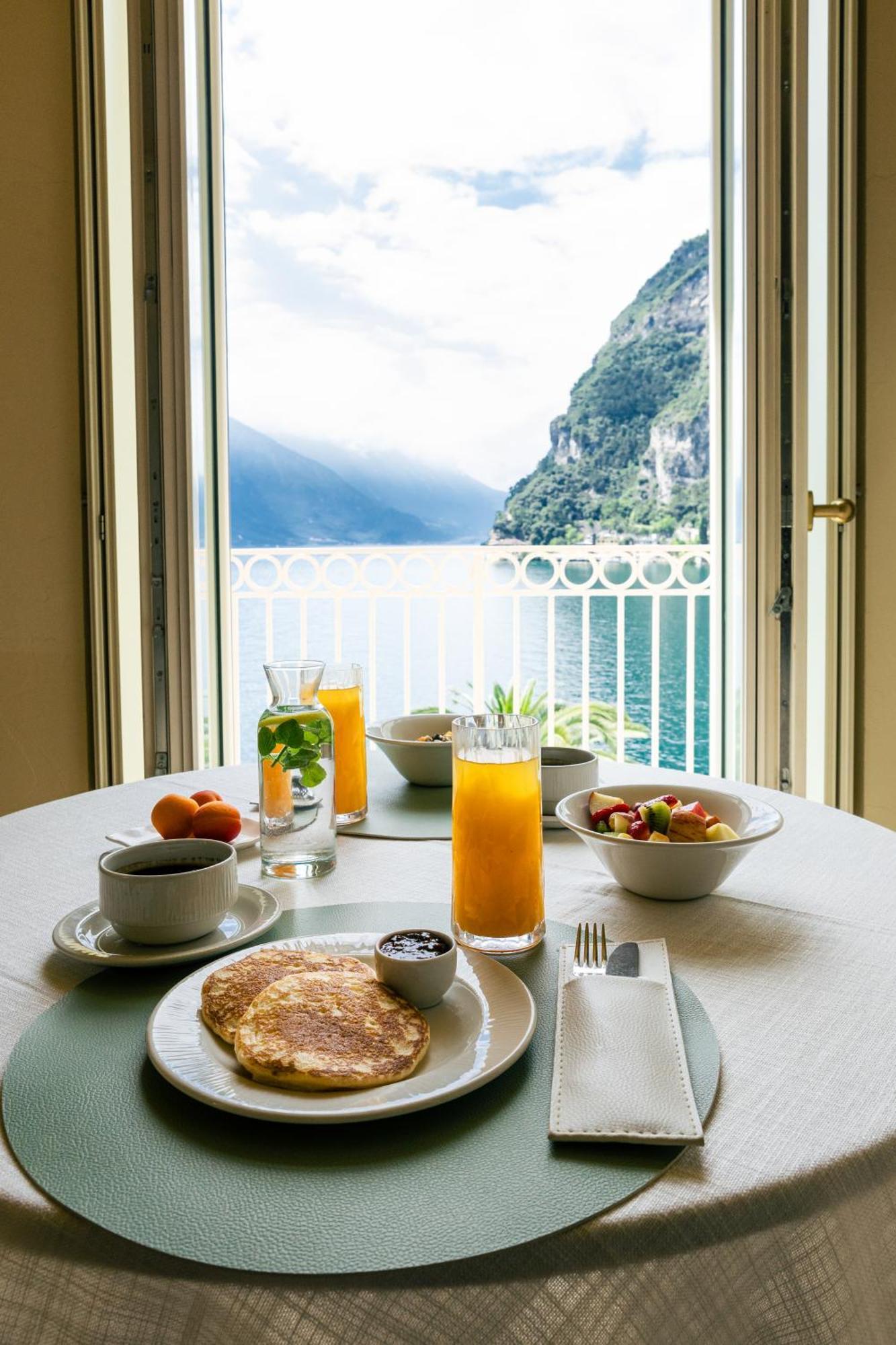 Bellavista Hotel Deluxe Apartments Riva del Garda Kamer foto